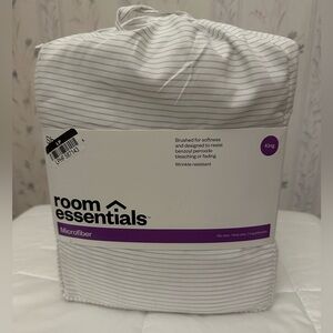 Room Essentials Gray Striped Microfiber Bedding Set